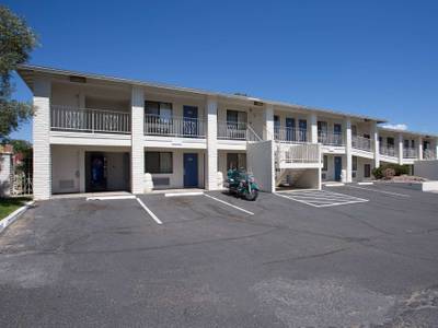 Motel 6 Kingman West