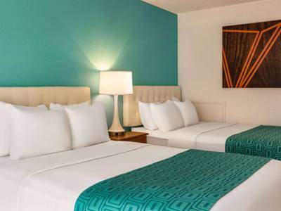 Howard Johnson by Wyndham Ocean City Oceanfront