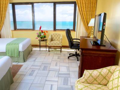 Radisson Fort George Radisson Fort George (Foto)