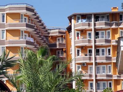 Limoncello Sandy Beach