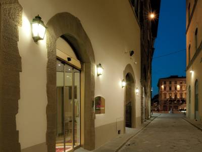 Golden Tower Hotel & Spa