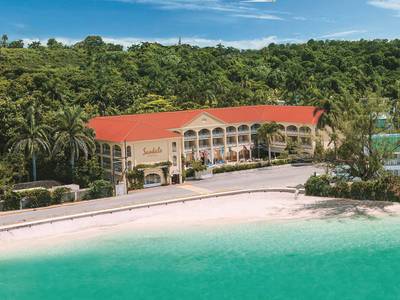 Sandals Carlyle Inn
