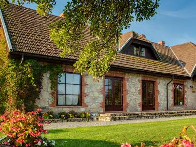 Karlamuiza Country Hotel