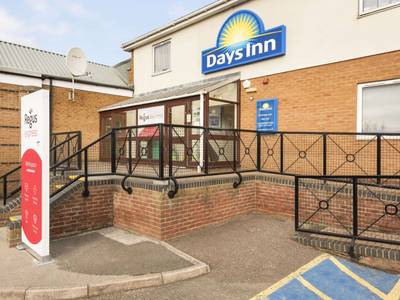 Days Inn Watford Gap