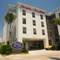 Hampton Inn & Suites Los Angeles/Sherman Oaks