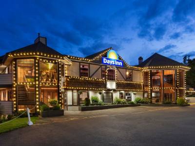 Days Inn Victoria Uptown