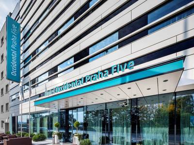 Occidental Praha Five