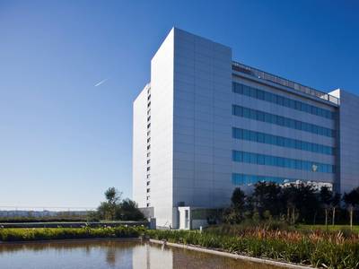 Mercure Lisboa Almada Hotel