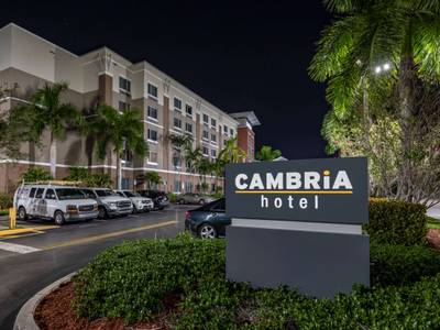 Cambria Suites Fort Lauderdale Airport South & Cruise Port (Foto)