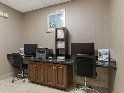 Best Western Plus Brunswick Inn & Suites