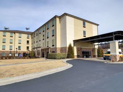 Comfort Inn & Suites