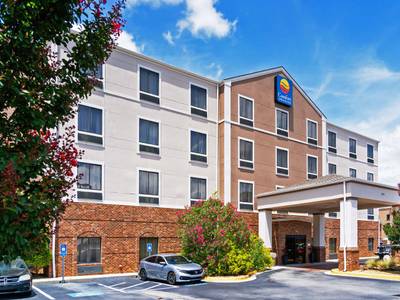 Comfort Inn & Suites North