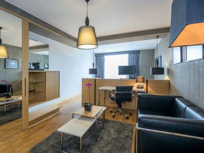 NH Bogota Urban 93 Royal