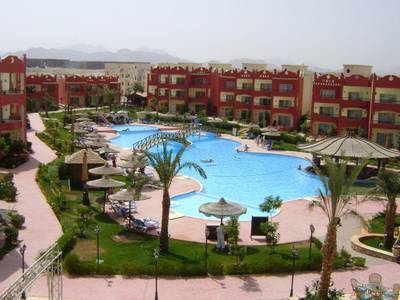 Aqua Hotel Resort & Spa