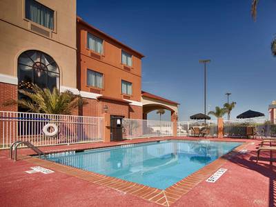 Best Western Orange Inn & Suites