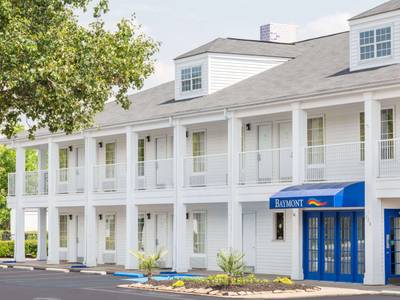Baymont Inn & Suites Anderson/Clemson
