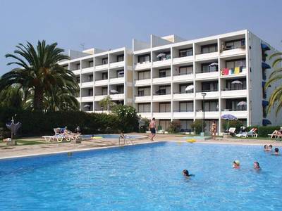 Komplex Mourabel - Parque Mourabel / Pe Do Lago / Oasis Village