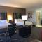 Hampton Inn & Suites Tulsa Central