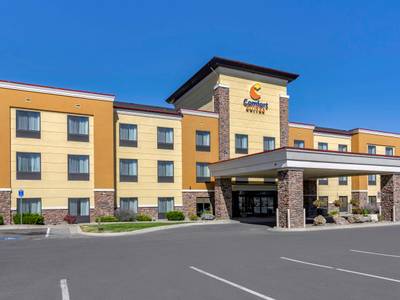 Comfort Suites Airport