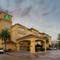 La Quinta Inn & Suites Houston Bush Intercontinental Airport East