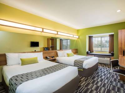 Microtel Inn And Suites Opelik