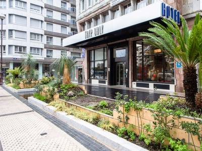 Tryp San Sebastian Orly