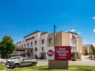 Best Western Plus Airport Inn & Suites