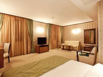 Best Western Plus Bristol Hotel