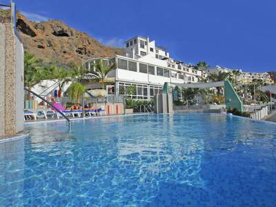 Apartamentos CuraSol