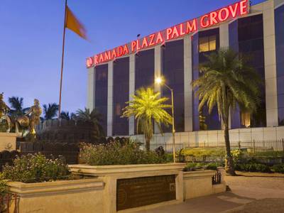 Ramada Plaza Palm Grove