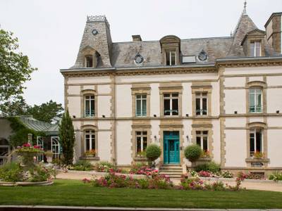 Clos de Vallombreuse, The Originals Relais (Relais du Silence)