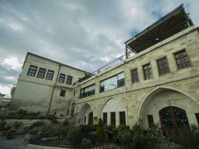 Fresco Cave Suites & Mansions