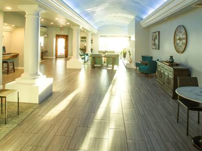 Tamarack Beach Resort Hotel