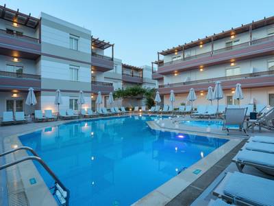 Summer Dream Hotel & Apartments