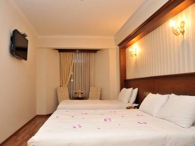 Grand Center Boutique Hotel