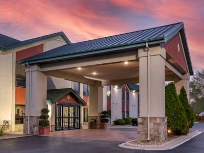 Best Western Plus Springfield Airport Inn