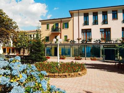 Park Hotel Jolanda