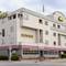 GuestHouse Inn & Suites Anchorage