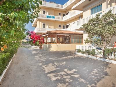 Dimitra Hotel & Apartments