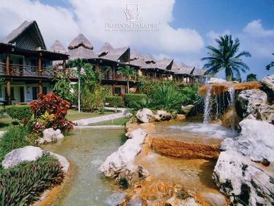 Pavo Real Beach Resort