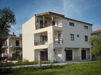 Island Beach Resort - Finata Studios