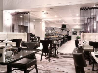 Crowne Plaza Universal Blvd