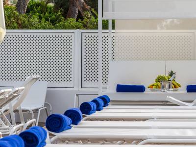 Triton Beach - Erwachsenenhotel