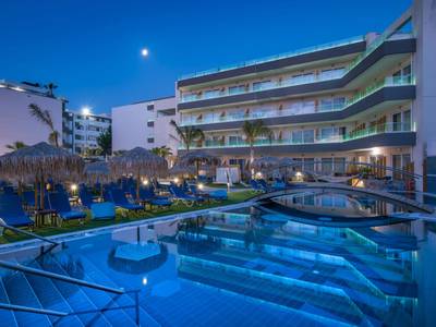 smartline Infinity Blue Boutique Hotel & Spa