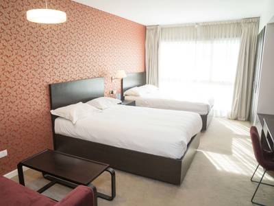 Howard Johnson Abasto Hotel