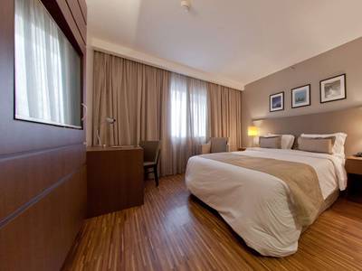 Golden Tulip Sao Jose Dos Campos