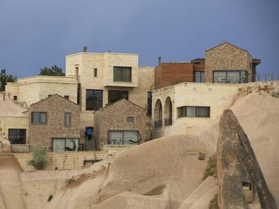 Ariana Sustainable Luxury Lodge