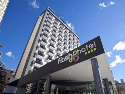 Flash Hotel - Erwachsenenhotel