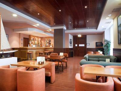 TRYP Gijón Rey Pelayo Hotel