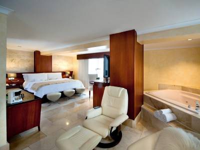 Hodelpa Gran Almirante